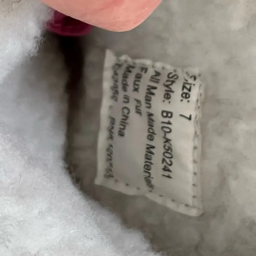 Totes Snow Boots Pink Quilted  Front Zip Faux Fur Winter Warm Boot Sz 7 Frozen